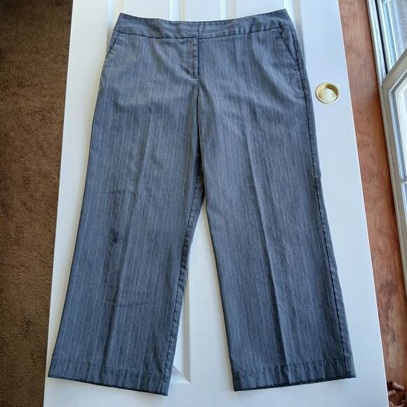 George Grey Stripe Slacks size 16 Ladies Average pockets hemmed short repaired - Picture 2 of 14
